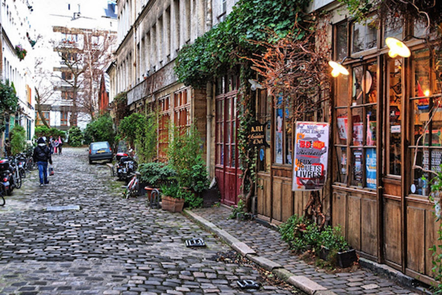 C’est bien une ruelle parisienne, bien cachée! @ greeters.paris