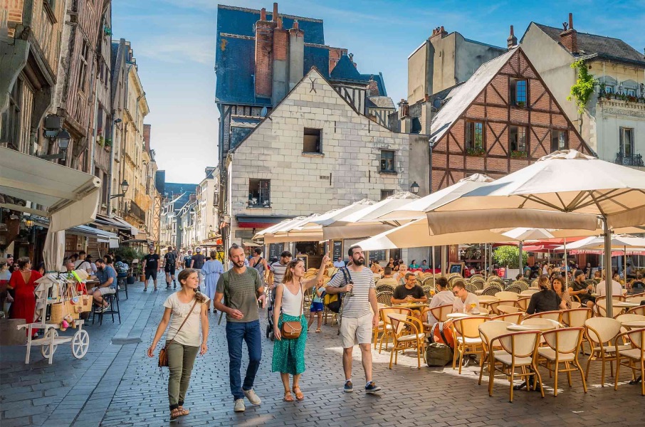 Greeter et ses visiteurs en balade à Tours